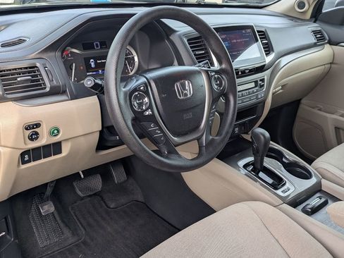 Used 2017 Honda Pilot EX image 17
