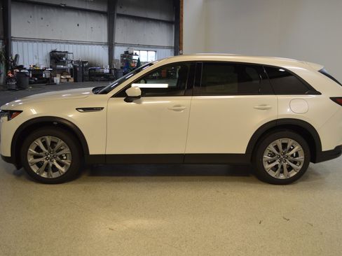 New 2026 MAZDA CX-90 3.3 Turbo w/ Preferred Package image 6