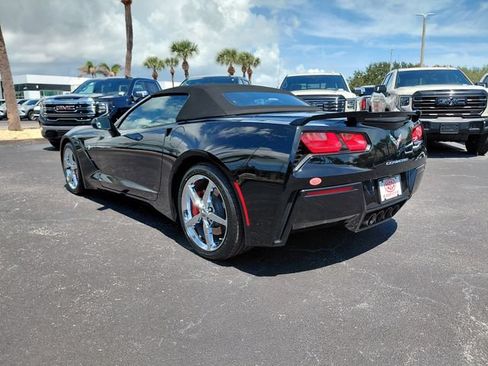 Used 2014 Chevrolet Corvette Stingray Convertible w/ 3LT Preferred Equipment Group RWD image 7