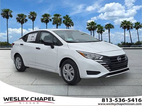 New 2025 Nissan Versa S w/ Trunk Package FWD image 1