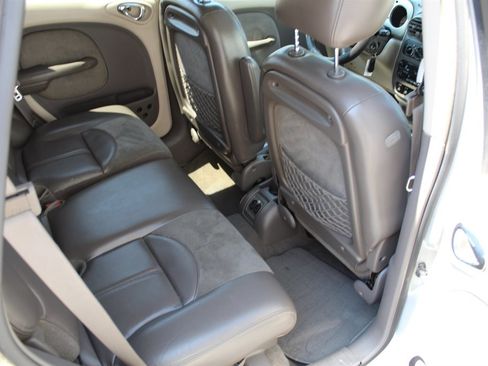 Used 2001 Chrysler PT Cruiser image 13