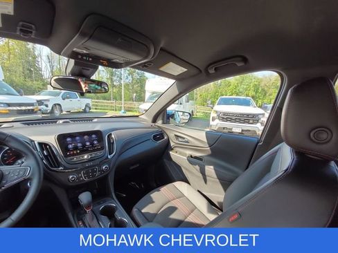 Certified 2023 Chevrolet Equinox RS AWD/4WD image 11