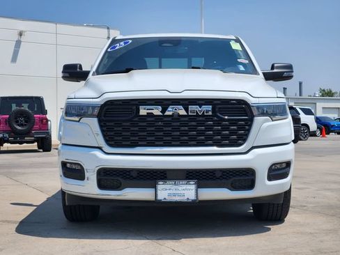 Used 2025 RAM 1500 Big Horn AWD/4WD image 2