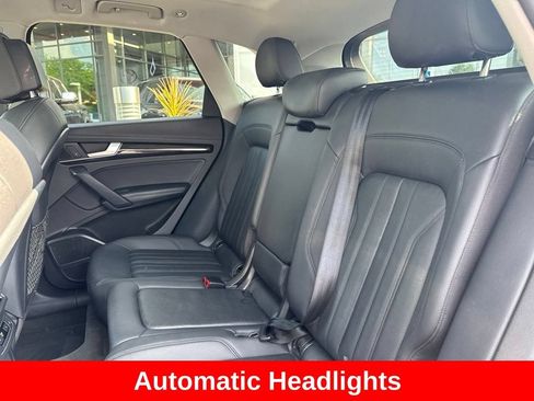 Used 2018 Audi Q5 Prestige w/ Prestige Package AWD/4WD image 15