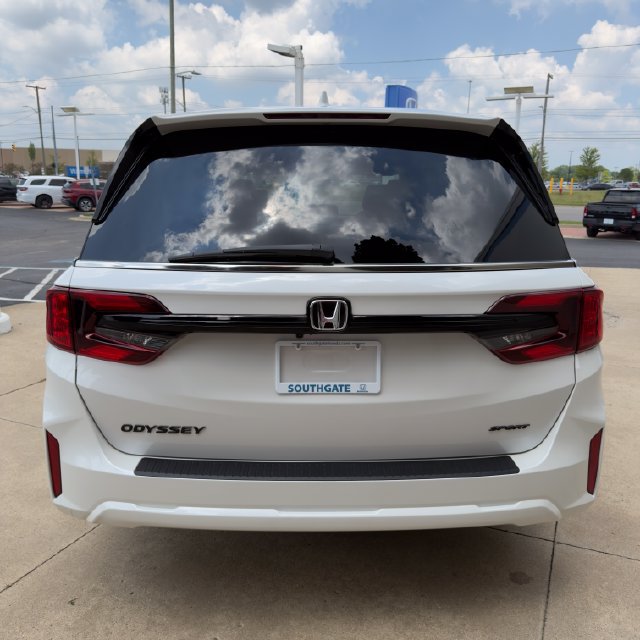 New 2026 Honda Odyssey Sport-L image 4