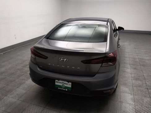 Used 2020 Hyundai Elantra SE w/ Cargo Package (C1) FWD image 7