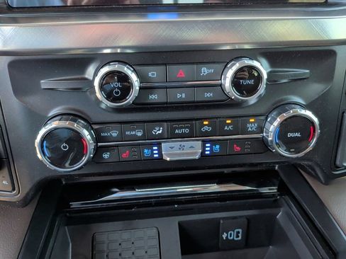 New 2026 Ford F250 King Ranch w/ Chrome Package AWD/4WD image 31
