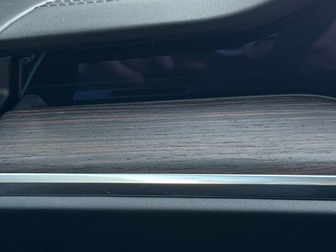 Used 2023 Tesla Model X image 32