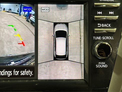 Used 2023 Nissan Murano Platinum image 31