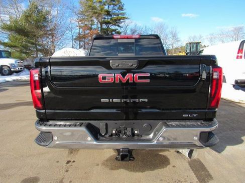 New 2026 GMC Sierra 2500 SLT w/ SLT Premium Package AWD/4WD image 3