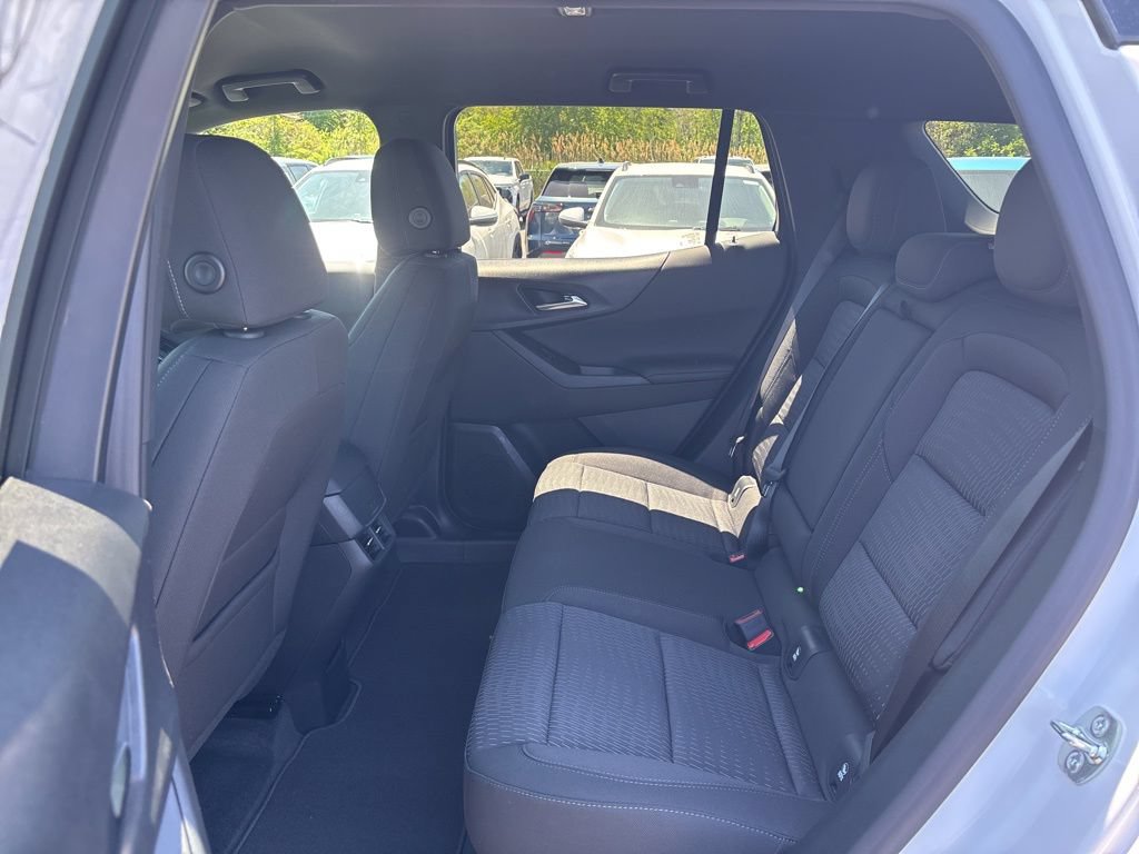 New 2026 Chevrolet Equinox LT FWD image 8