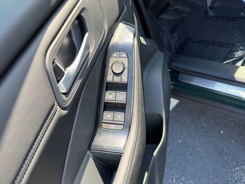 New 2026 Nissan Rogue SV FWD image 13
