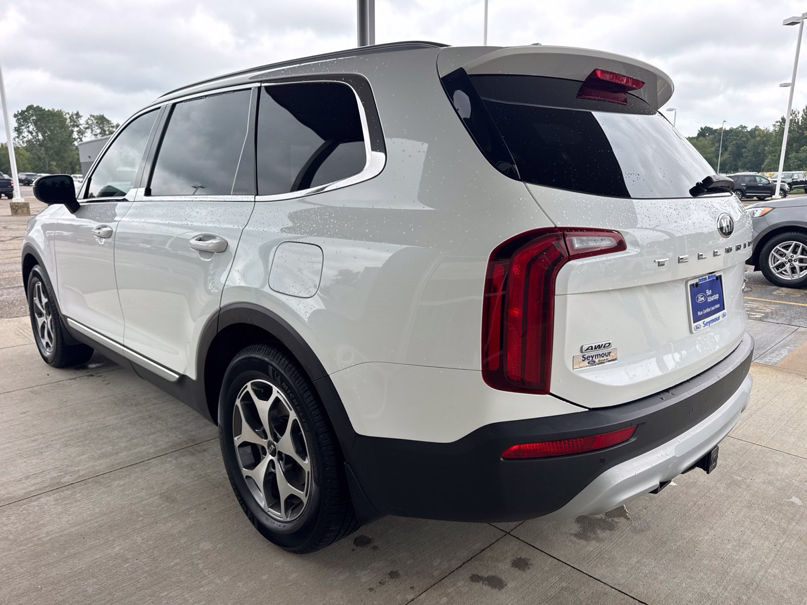 Used 2020 Kia Telluride EX AWD/4WD image 5