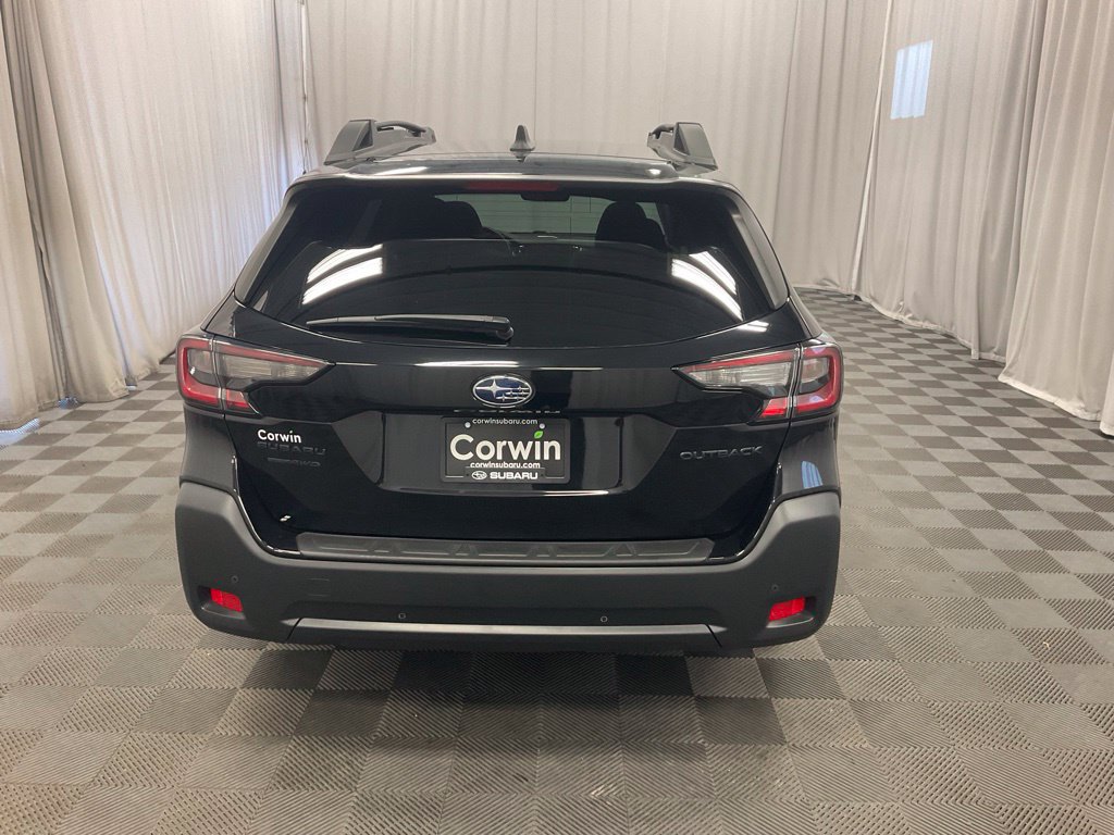 Used 2024 Subaru Outback Onyx Edition AWD/4WD image 5