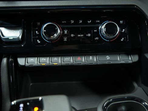 New 2026 GMC Sierra 1500 AT4 w/ AT4 Premium Package image 33