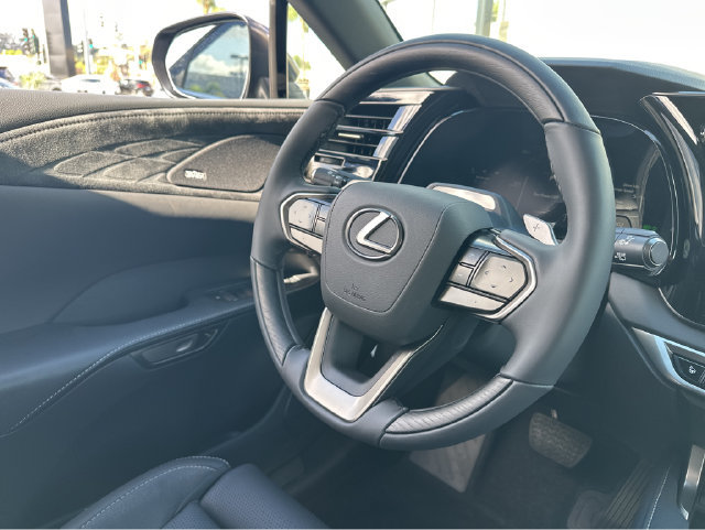 New 2026 Lexus RX 350 w/ Convenience Package AWD/4WD image 13