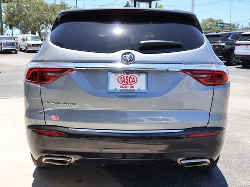Used 2023 Buick Enclave Essence w/ Experience Buick Package FWD image 7