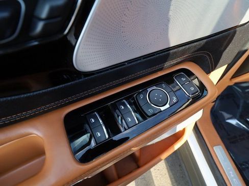 Used 2021 Lincoln Aviator Black Label Grand Touring image 41