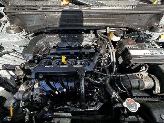 Used 2022 Hyundai Venue SEL FWD image 33
