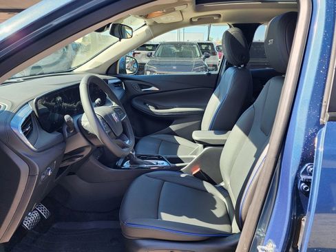 New 2026 Buick Encore GX Sport Touring image 15