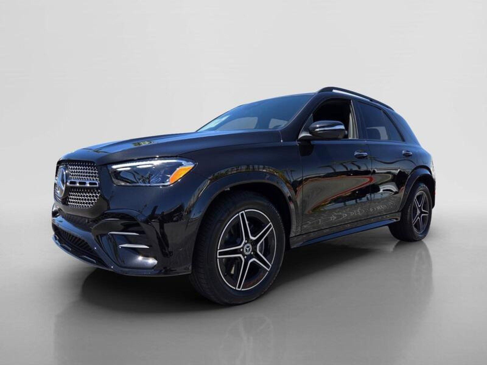 New 2026 Mercedes-Benz GLE 450e 4MATIC image 8