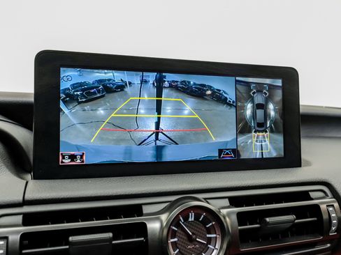 Used 2024 Lexus IS 500 image 27