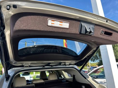Used 2018 Lexus RX 350L FWD w/ Premium Package image 52