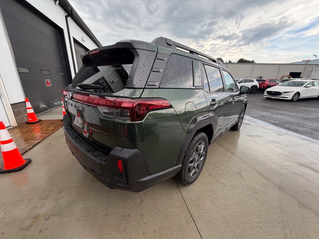 Used 2026 Subaru Outback Premium AWD/4WD image 6