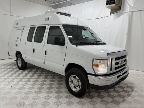Used 2012 Ford E-350 and Econoline 350 Extended Super Duty w/ Premium Van Group image 22