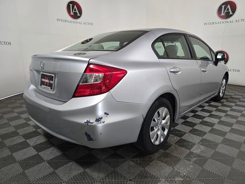 Used 2012 Honda Civic LX image 4