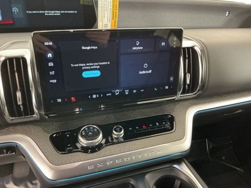 New 2025 Ford Expedition Tremor image 18