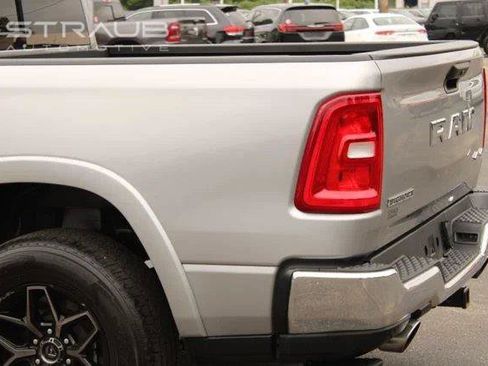 Used 2025 RAM 1500 Big Horn AWD/4WD image 6