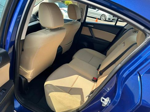 Used 2012 MAZDA MAZDA3 i Touring image 15