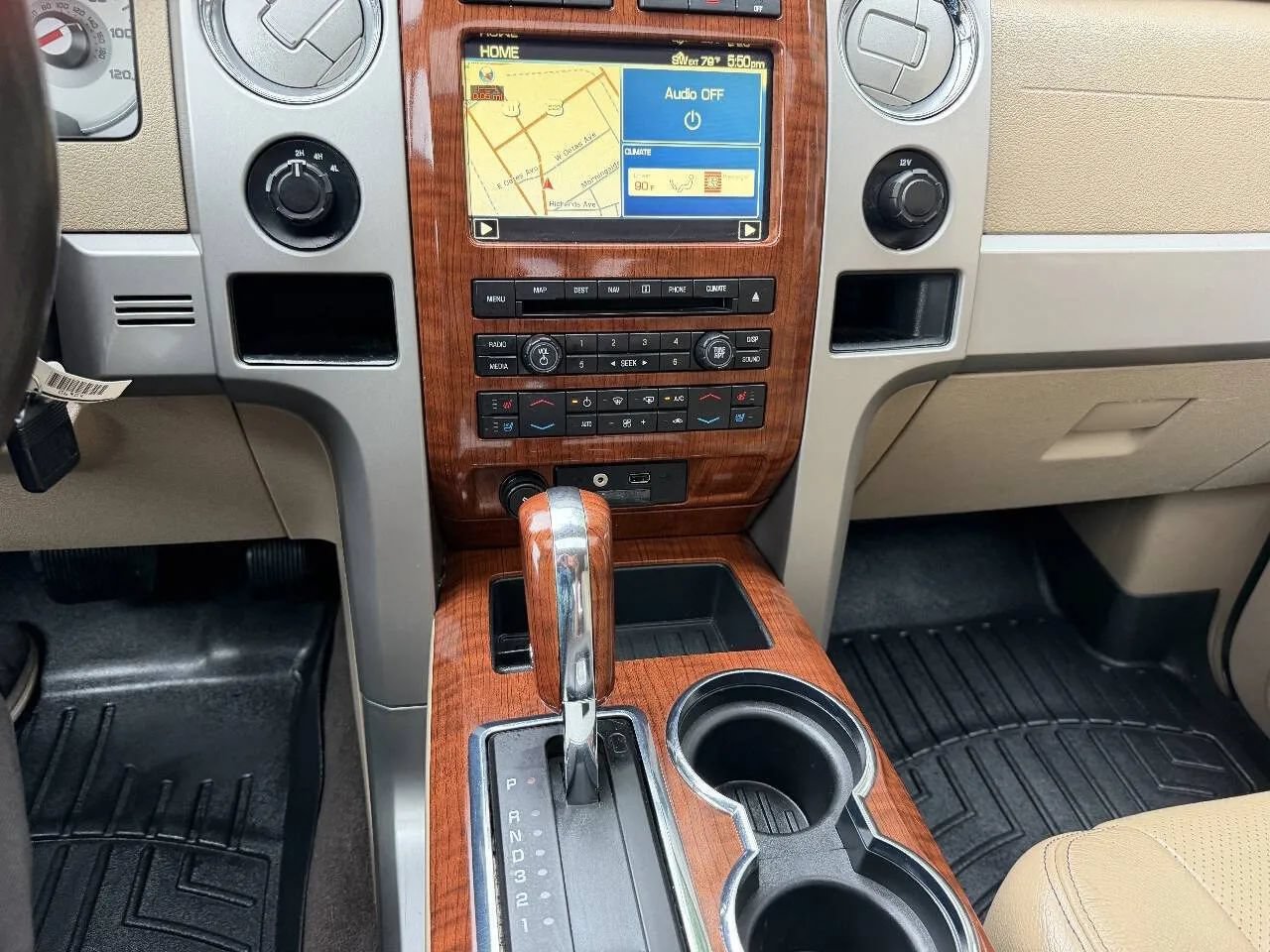 Used 2010 Ford F150 Lariat AWD/4WD image 17