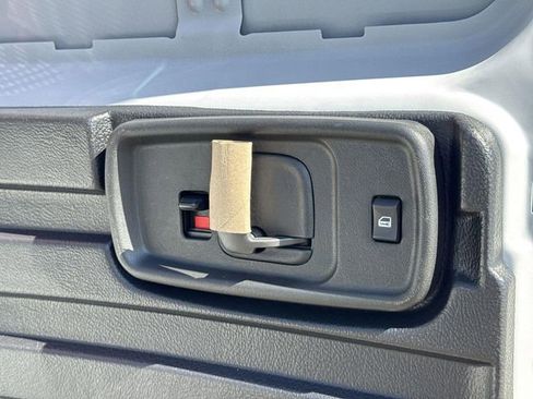 New 2026 GMC Savana 2500 w/ Driver Convenience Package RWD image 21