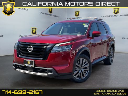 Used 2023 Nissan Pathfinder SL w/ SL Premium Package FWD image 1