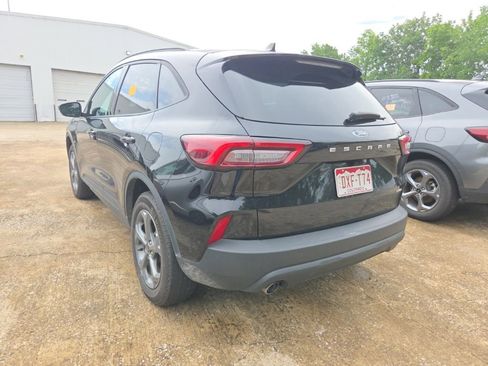 Used 2025 Ford Escape ST-Line AWD/4WD image 8