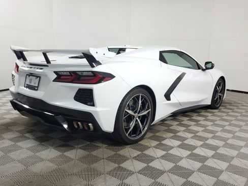 Used 2023 Chevrolet Corvette Stingray Premium Conv w/ Z51 Performance Package RWD image 6