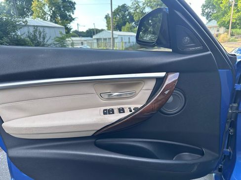 Used 2016 BMW 328i Sedan RWD image 32