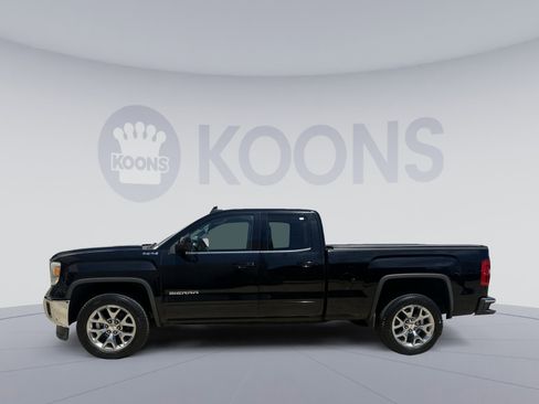 Used 2015 GMC Sierra 1500 SLE w/ SLE Value Package AWD/4WD image 7