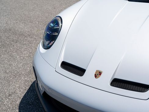 Certified 2026 Porsche 911 GT3 RWD image 19