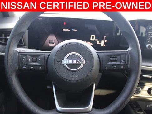 Certified 2025 Nissan Kicks S image 25