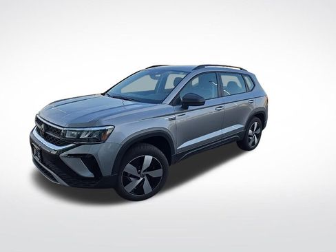 Used 2024 Volkswagen Taos S image 6