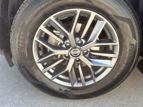 Used 2021 Nissan Rogue S image 6