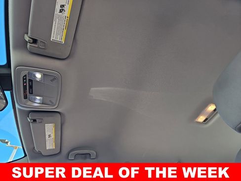 Used 2020 Chevrolet Malibu LT image 29