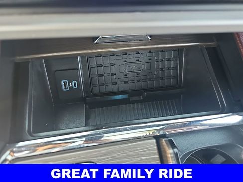 Used 2023 Ford Expedition Max Limited image 27