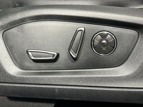 Used 2020 Ford Explorer ST w/ ST Street Pack image 35