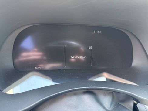 Used 2023 Toyota Highlander Limited AWD/4WD image 6
