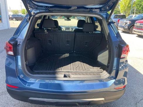 Certified 2024 Chevrolet Equinox LT w/ LPO, Floor Liner Package FWD image 10