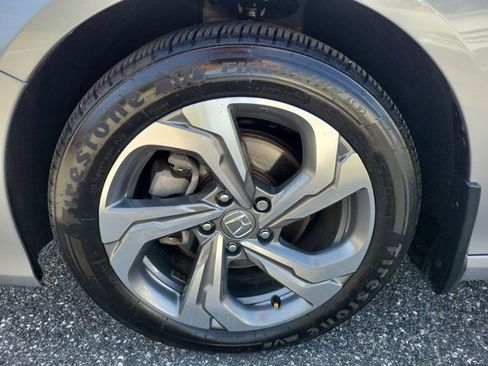 Used 2018 Honda Accord EX-L image 17